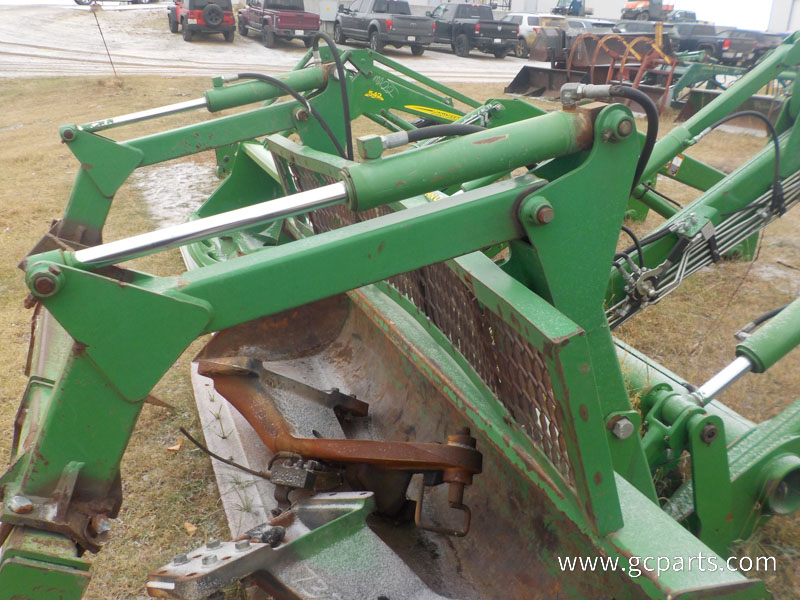 741 LOADER 8FT W/ GRAPPLE